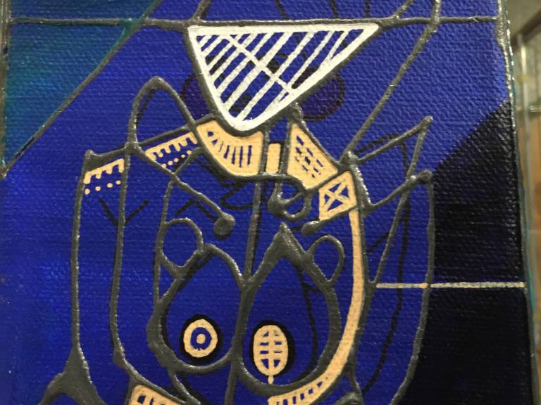 Triangle head on blue Recto/verso - Alix Godon