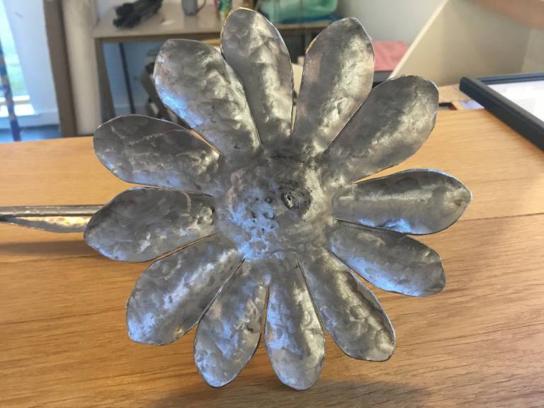 Steel flower - David Elliot