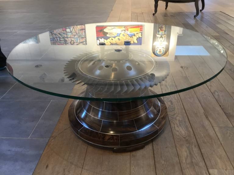 Stevie Stuart  - Tornado table