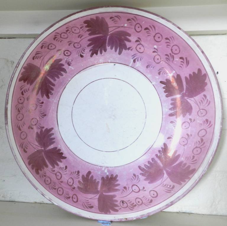Unknown - Large Pink Lustre Charger