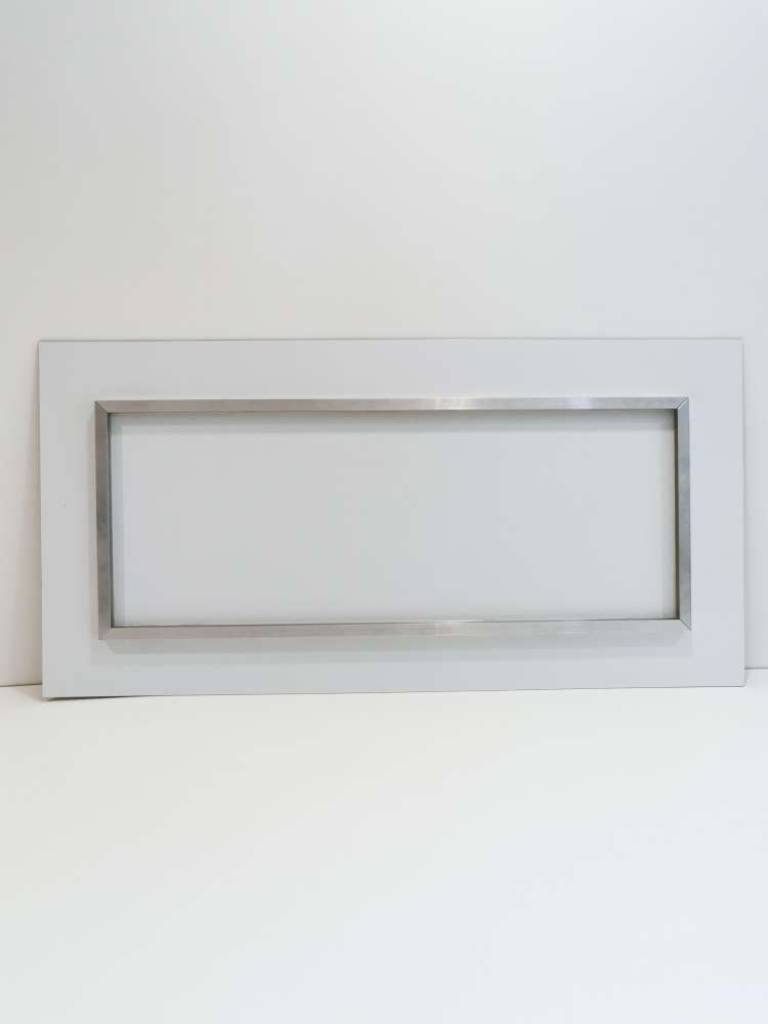 Skulls x3 - Hugh Turvey