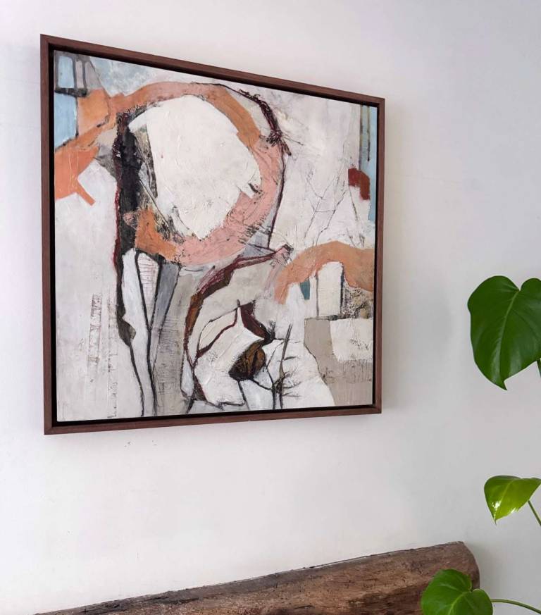 In The Moment - Roberta Hopkins