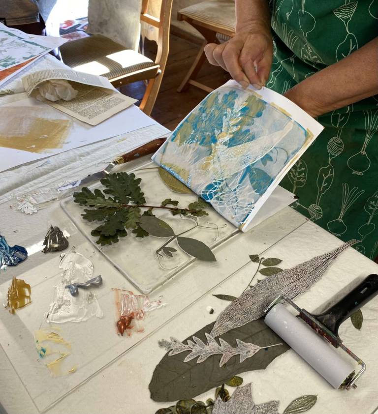 Botanical mono-printing - Roberta Hopkins