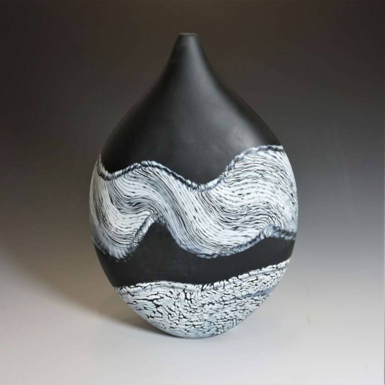 Medium Teardrop Vase Monochrome