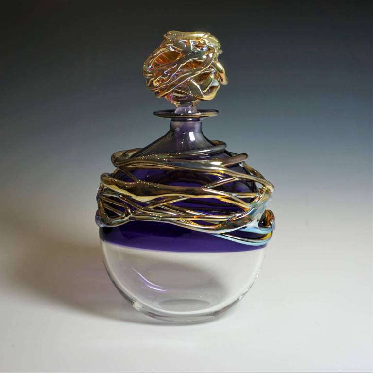 Golden Trailing Perfume Bottle Purple