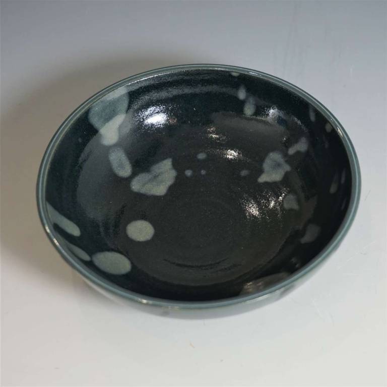 Low Dish Grey/Black